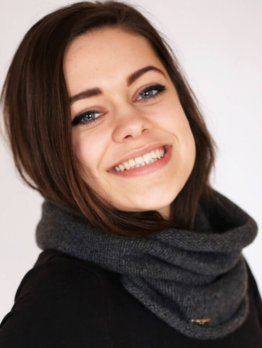 Frost Cashmere Neck Warmer
